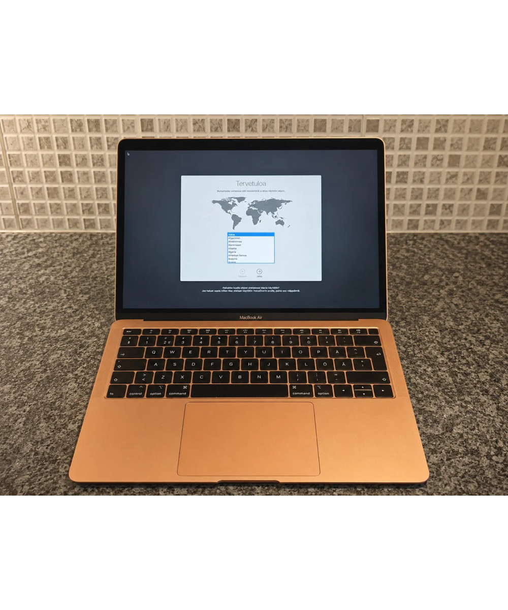 MacBook Air Retina 13" 2019 8/128 Gt – kulta